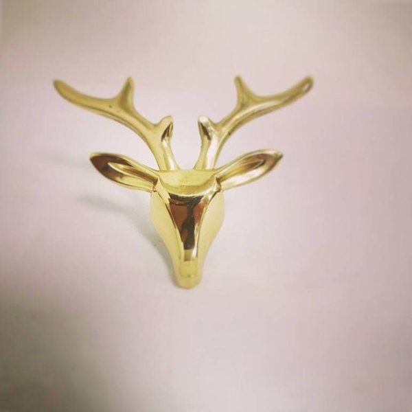 Shiny gold brass stag head drawer handle/Gold deer head cabinet pull/woodland themed door handle/Stag head shaped door knob/man cave decor
