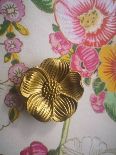 Gold wild rose flower door handle/Blossom flower cabinet pull/Gold flower Drawer Handle/Bedroom furniture hardware/Flower shaped door knob