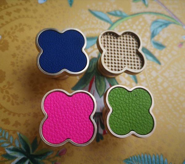 Brightly coloured leather and gold clover shaped cabinet pull/Neon pink or green clover shaped drawer knob/Gold metal leather door handle