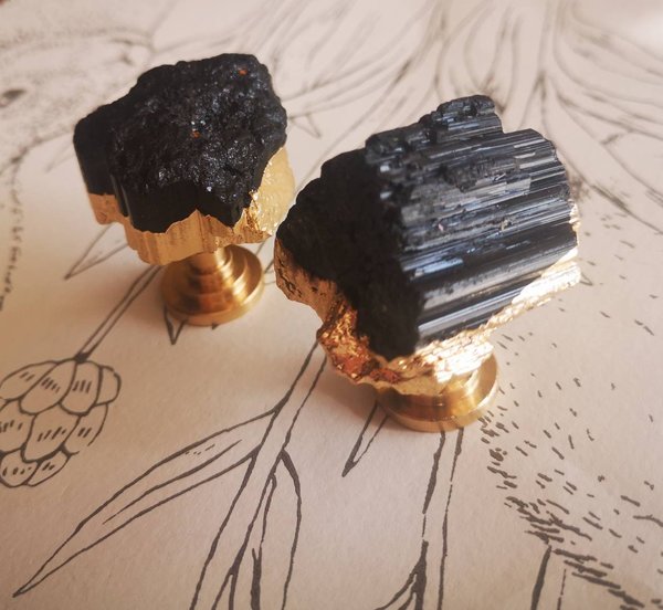 Rough cut black aphrizite crystal and brass cabinet pull/Black linear patterned stone door handle/Black semi precious stone drawer knob