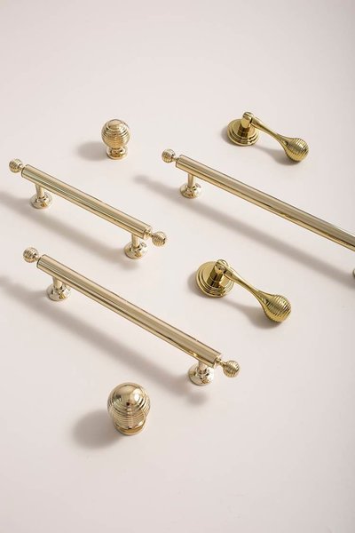 Shiny gold ball finial cabinet bar handle/Unusual polished gold ball design cabinet drawer pull/Gold furniture hardware/kitchen renovation