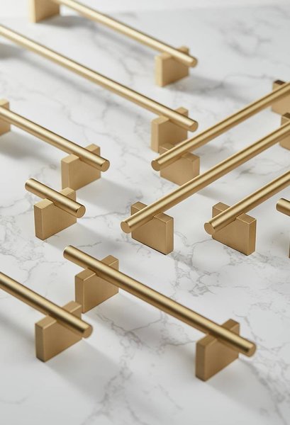 Gold brass bar with rectangle base drawer handle/modern gold gold brass hardware/gold brass cabinet pull/Gold kitchen hardware/Gold pulls