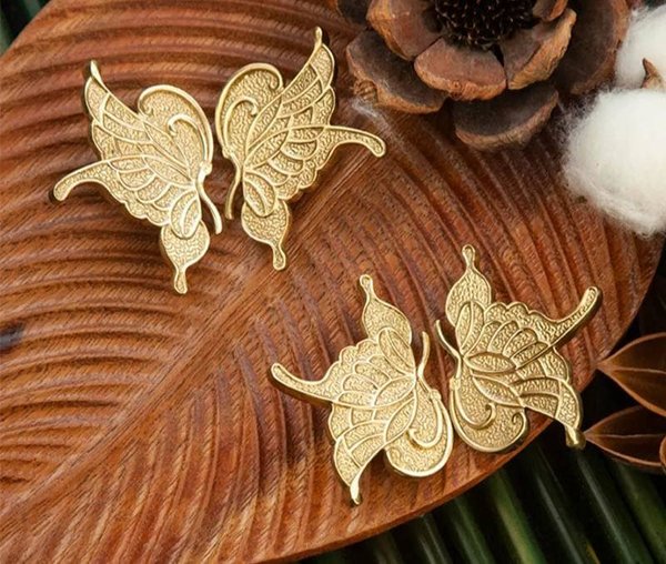 Pair of detailed individual butterfly wing door handles/gold butterfly drawer handles/Gold brass hardware/nursery decor/gold butterfly pull
