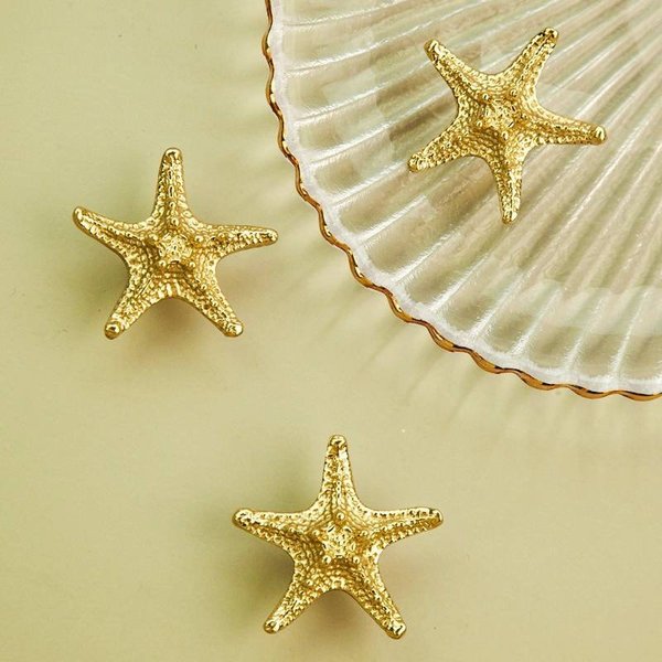 Detailed brass starfish drawer handle/Star fish cabinet pull/Gold beach themed door handle/Seaside decor drawer knob/gold furniture hardware