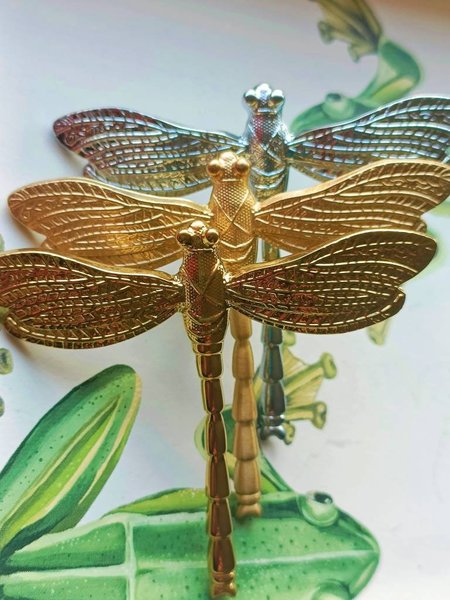 Brass dragonfly cabinet pull/Dragon fly drawer knob/Dragonfly drawer handle/brass furniture hardware/dragonflies door knob/silver dragonfly