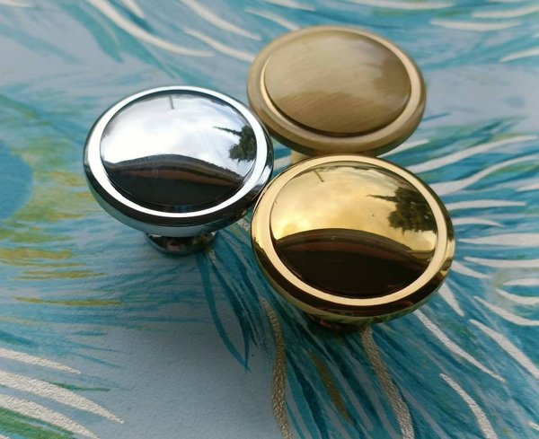 Classic shaped brass button door handle/round gold or silver cabinet pull/metal furniture hardware/round brass drawer knob/Brass door knob