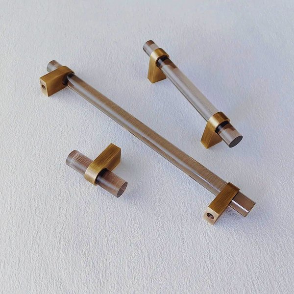 Smoke grey lucite cabinet bar pull handle with bronze fixings/Gray acrylic drawer handle/Grey lucite furniture hardware with bronze fixings