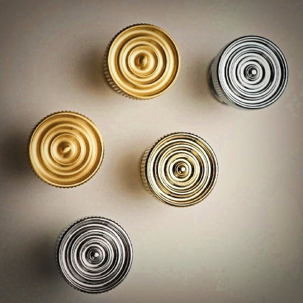 Brass Cabinet Pull/Shiny silver door handle/Solid brass drawer knob/Gold Brass furniture hardware/Chrome Drawer Pull/Classic shaped handle