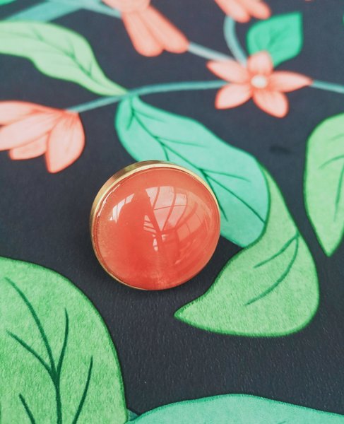 Round red quartz crystal and gold brass cabinet handle/Red gemstone drawer handle/Red semi precious stone drawer pull/Pink crystal door knob