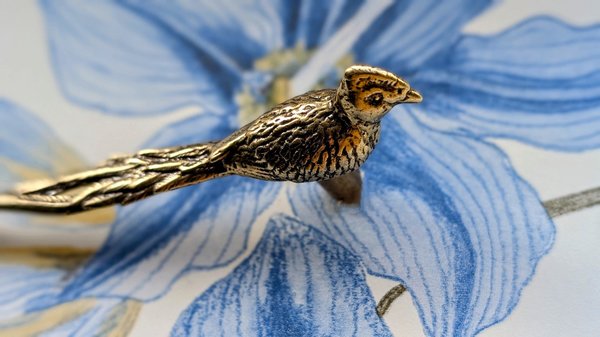 Bird of Paradise Cabinet Pull/Gold Brass Bird Door Handle/Bird shaped drawer handle/gold furniture hardware/Long Tailed Bird Cabinet Handle