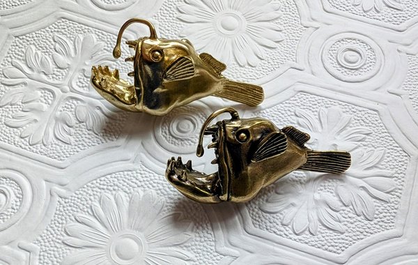 Gold lantern fish cabinet pull/Angle fish drawer handle/Unique fish door handle/Gothic core door knob/Quirky brass cabinet handle